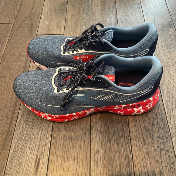 *SOLD* Brooks Men’s Trace 2 Neutral Running Shoe - Picture 3 of 3